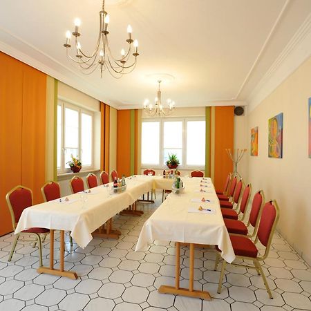 Hotel Apollo Garni レーゲンスブルク エクステリア 写真