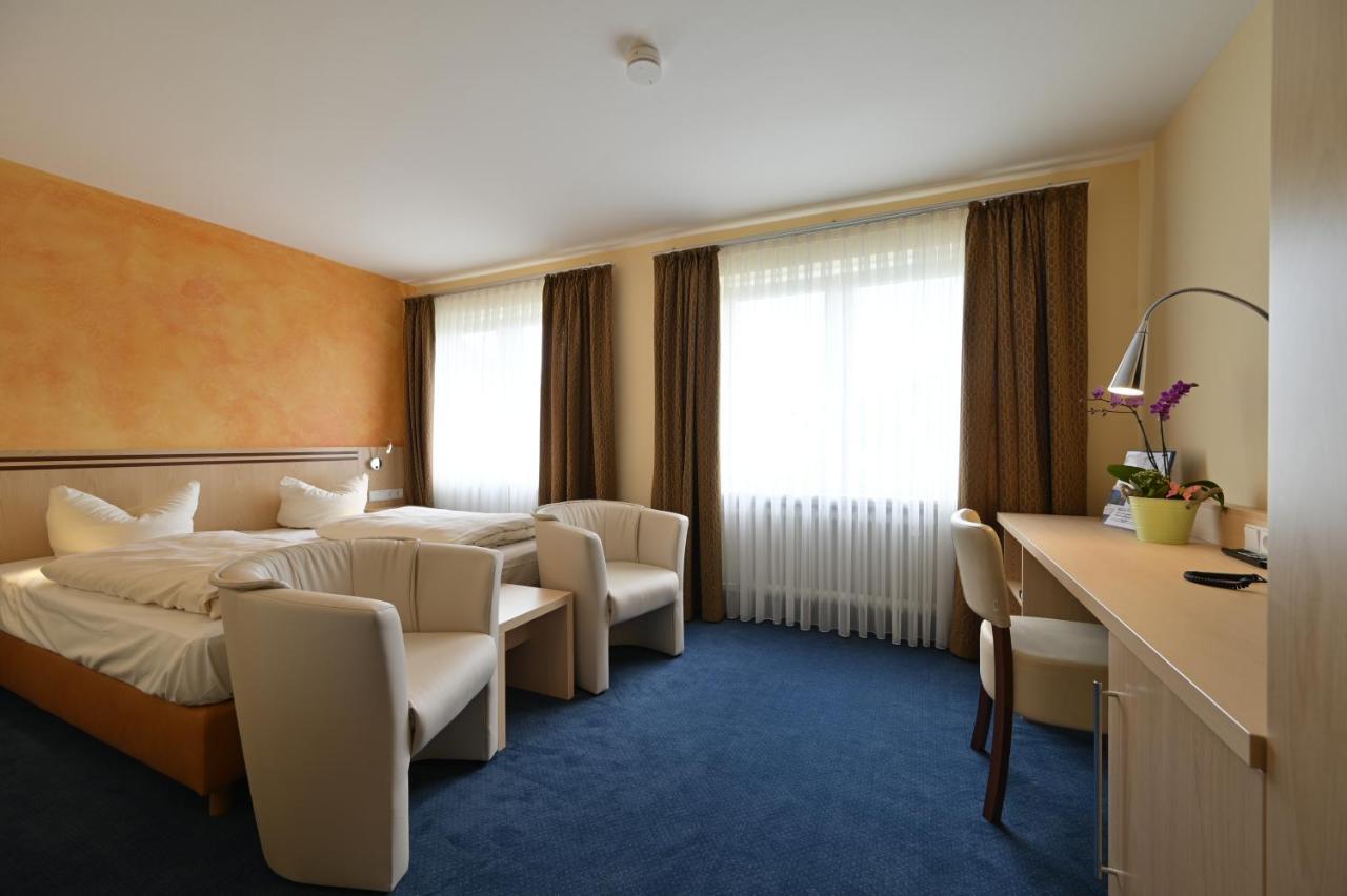 Hotel Apollo Garni レーゲンスブルク エクステリア 写真