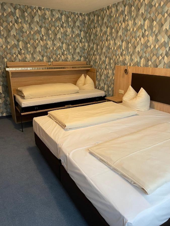 Hotel Apollo Garni レーゲンスブルク エクステリア 写真